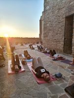 Yoga-al-Tramonto-Montecuccolo-1